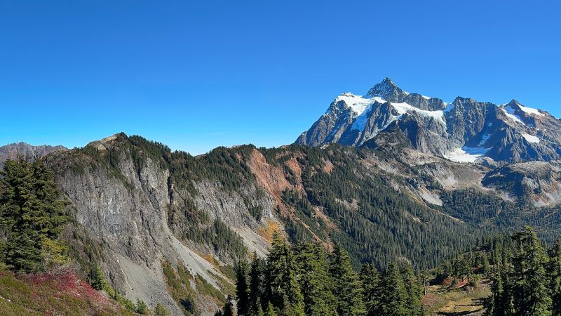 Mount Shuksan seen from Artist Point near Mt. Baker
